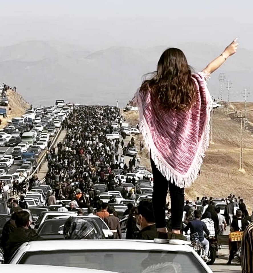 فراخوان جمعی از فعالان اجتماعی تهران به مناسبت سالگرد خیزش انقلابی ژینا