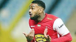 یورگن لوکادیا به فیفا: وقتی مردم ایران را میکشتند نباید میرفتم