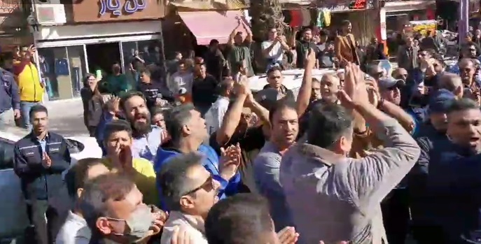 خیابان های اهواز زیر گام های استوار کارگران معترض فولاد به  لرزه در آمد (مجموعه از فیلم های تظاهراتِ امروز&nbsp;یکشنبه)