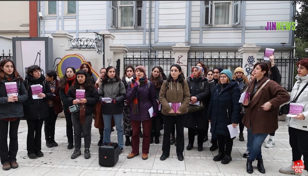 پیام روشنِ هشتم مارس: رستگاری در نظم مردانه نیست، در دستان&nbsp;ماست